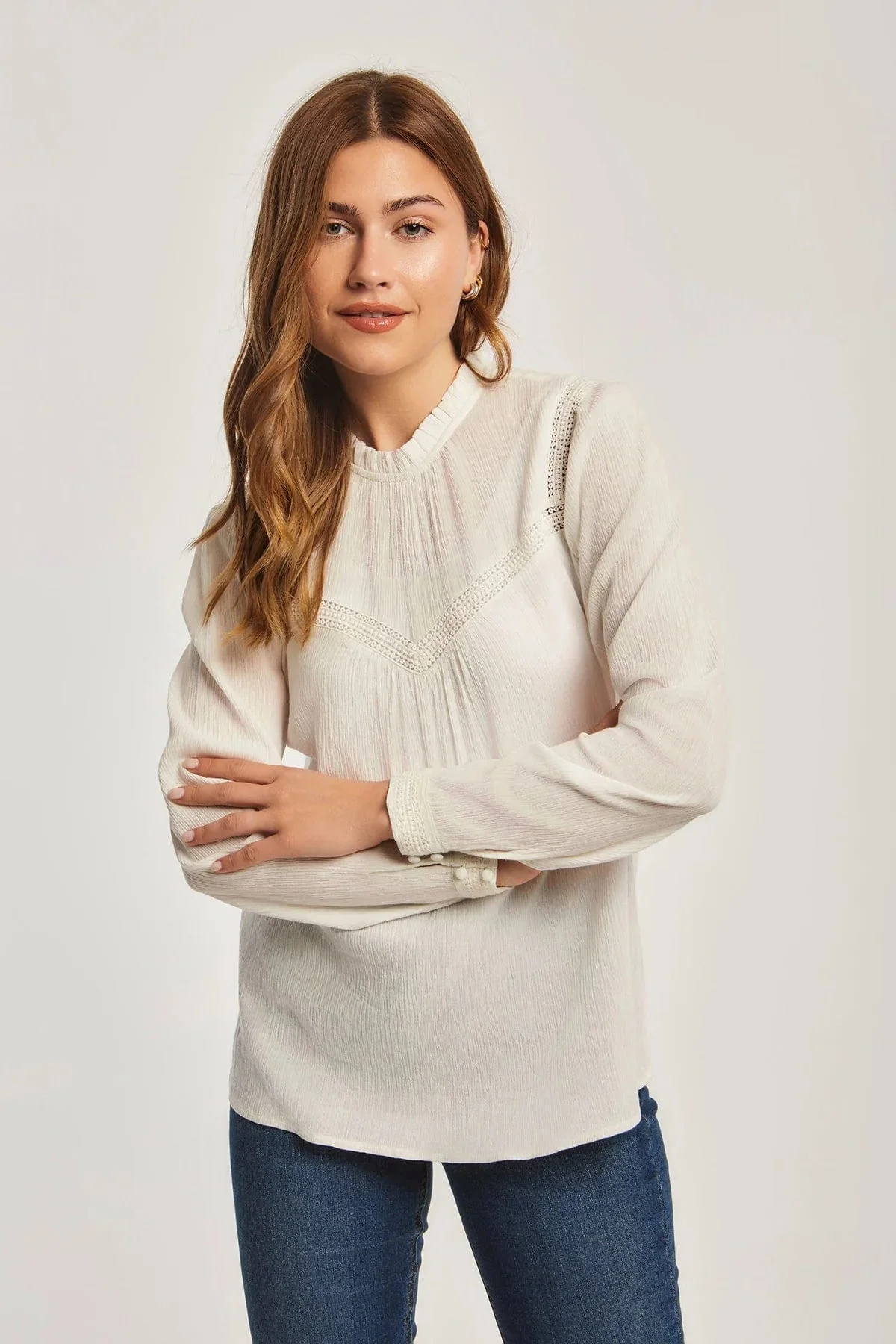 بلوزة نسائية بأكمام طويلة سادة - Image 6
