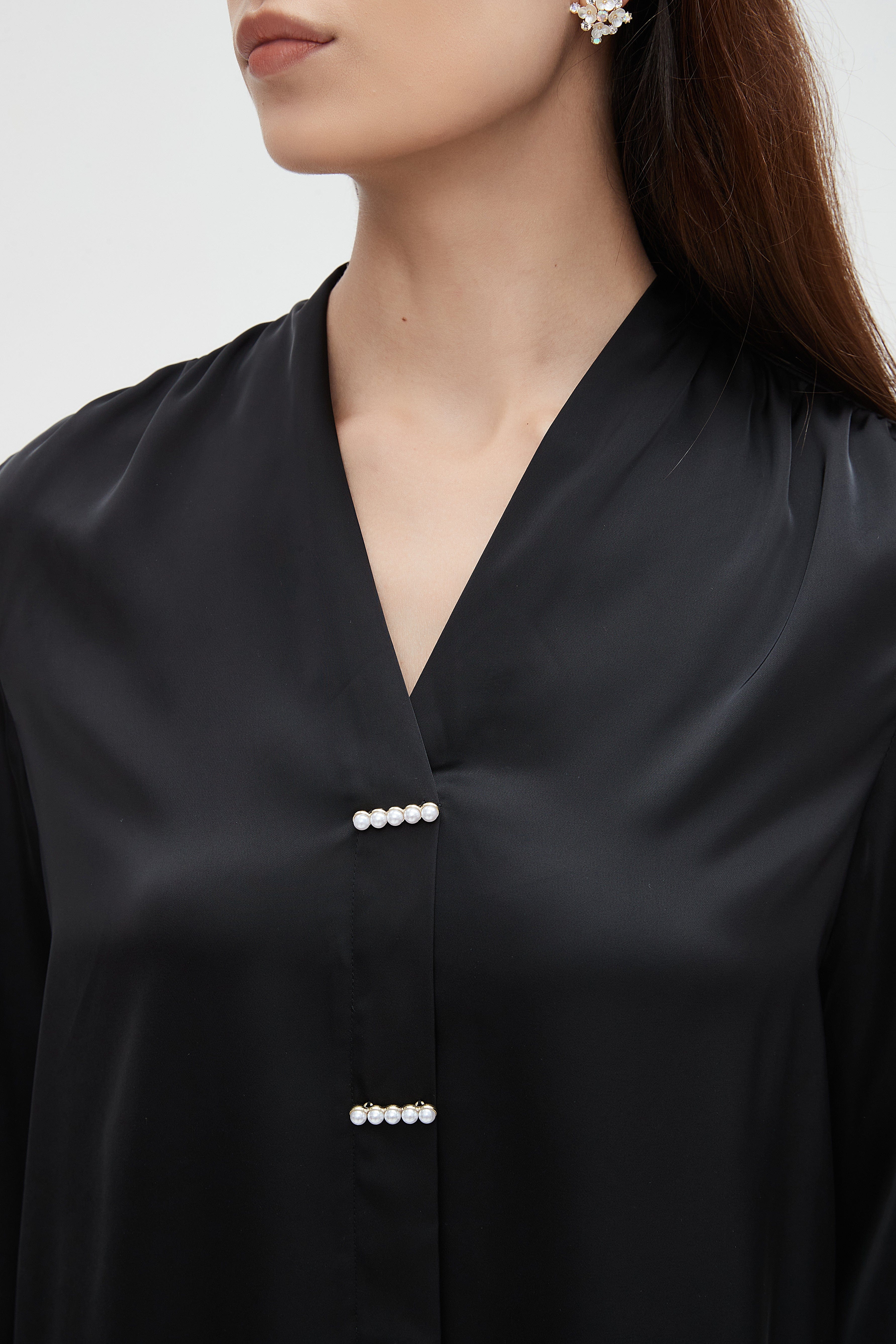 بلوزة نسائية سادة بأكمام طويلة - Image 19