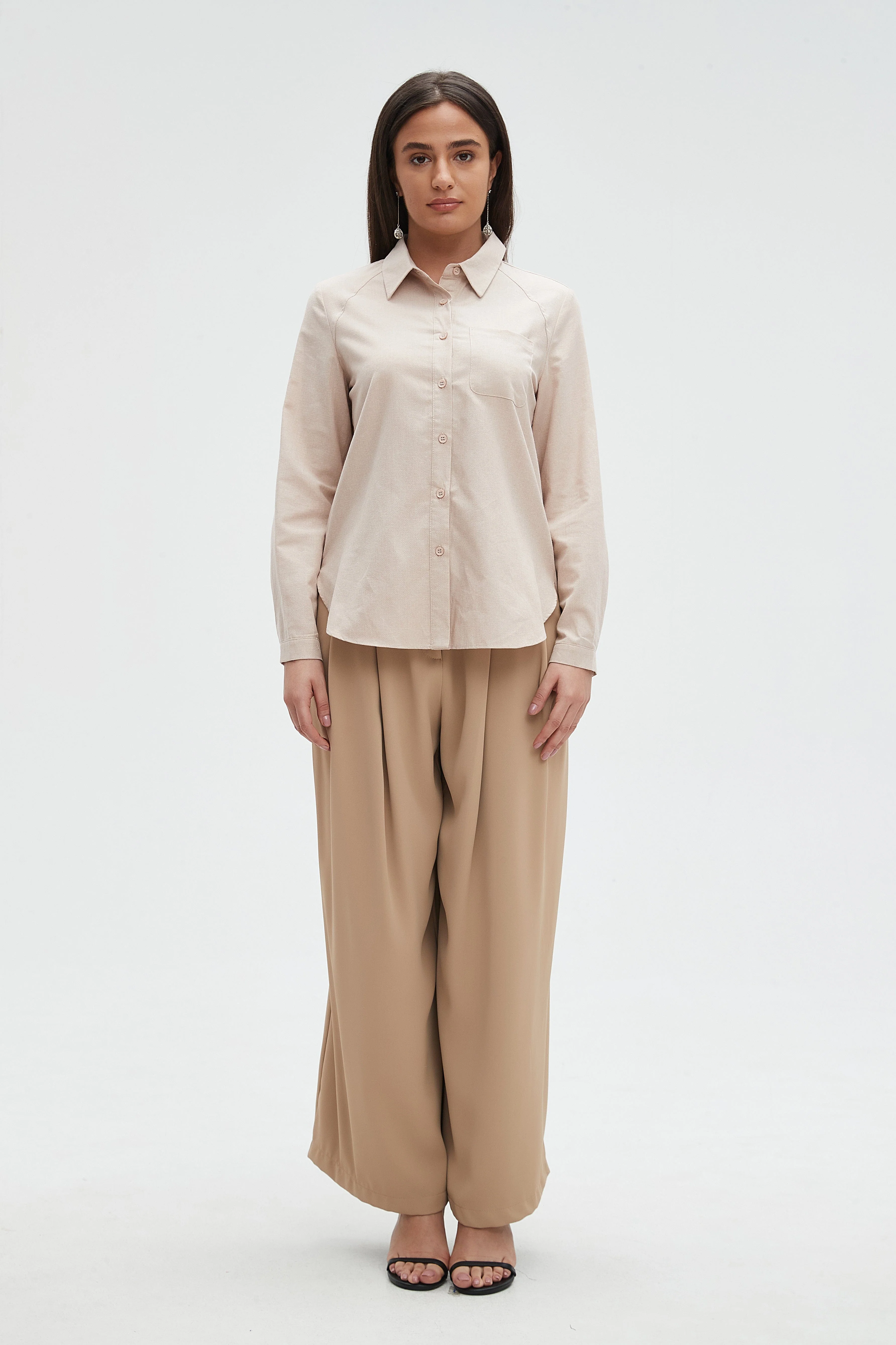 بلوزة نسائية سادة بأكمام طويلة - Image 9