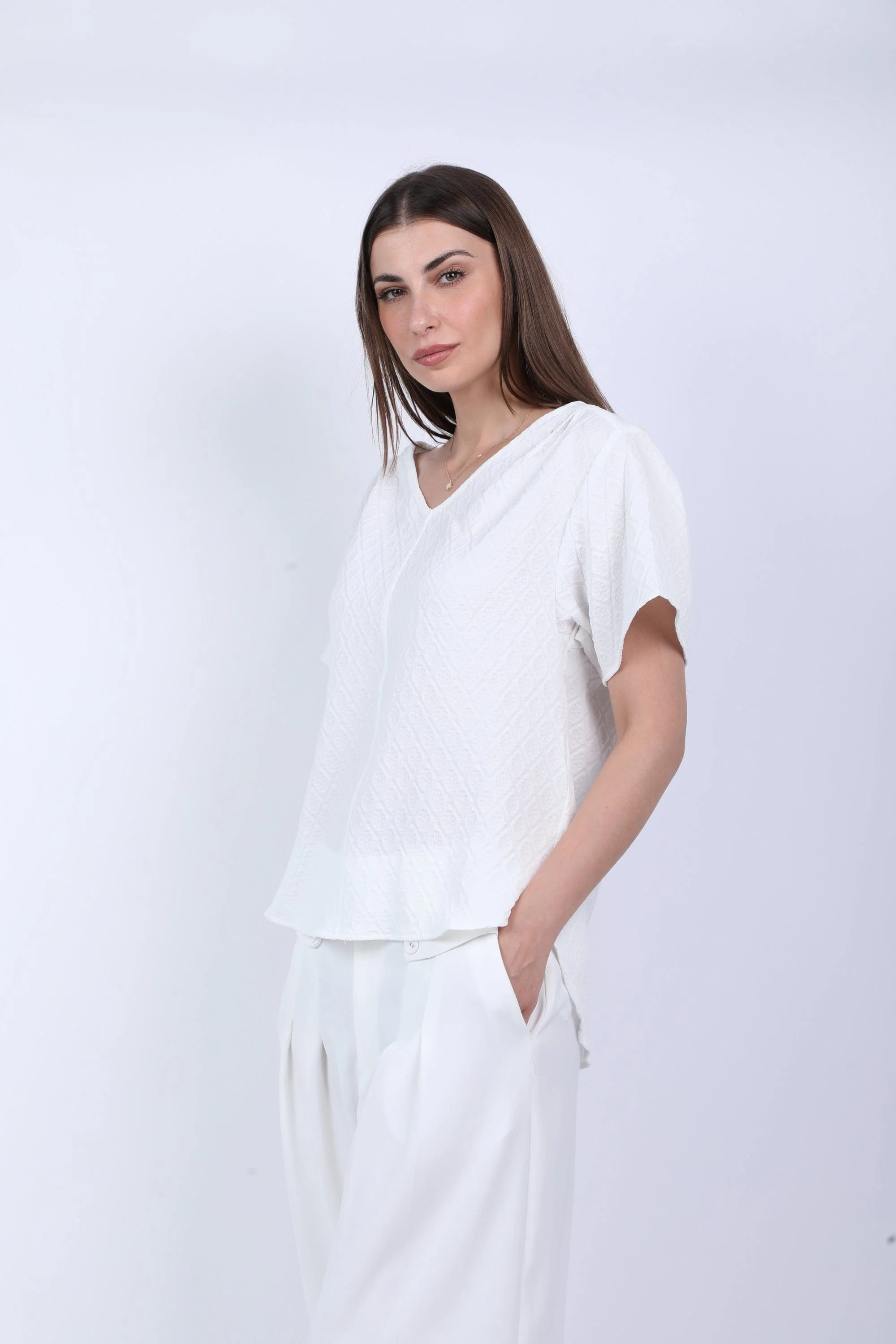 بلوزة كلاسيك سادة سبعة كم قصير نسائي - Image 7