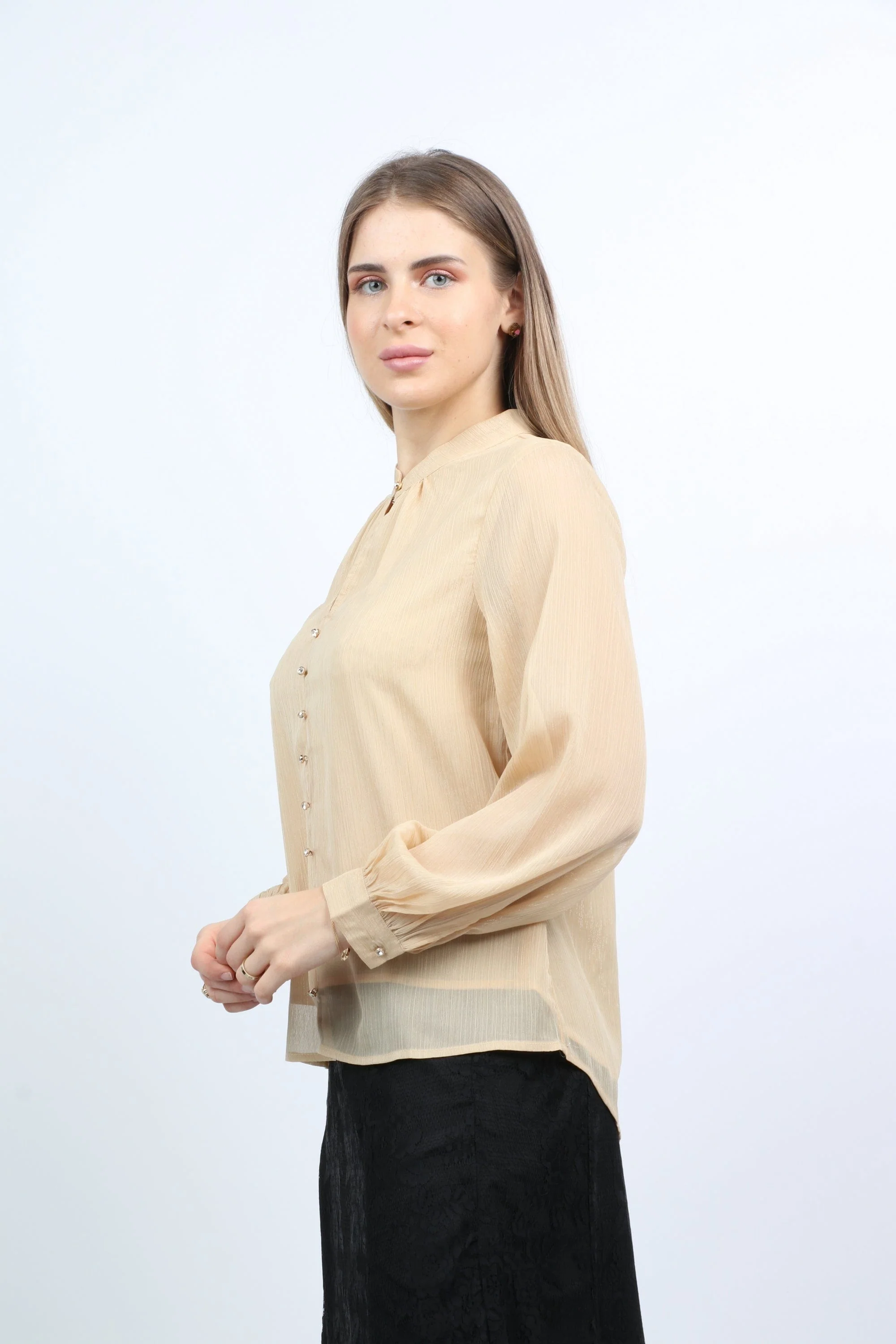 بلوزة طويلة بأكمام وياقة دائرية مزين بأزرار أمامية - Image 6