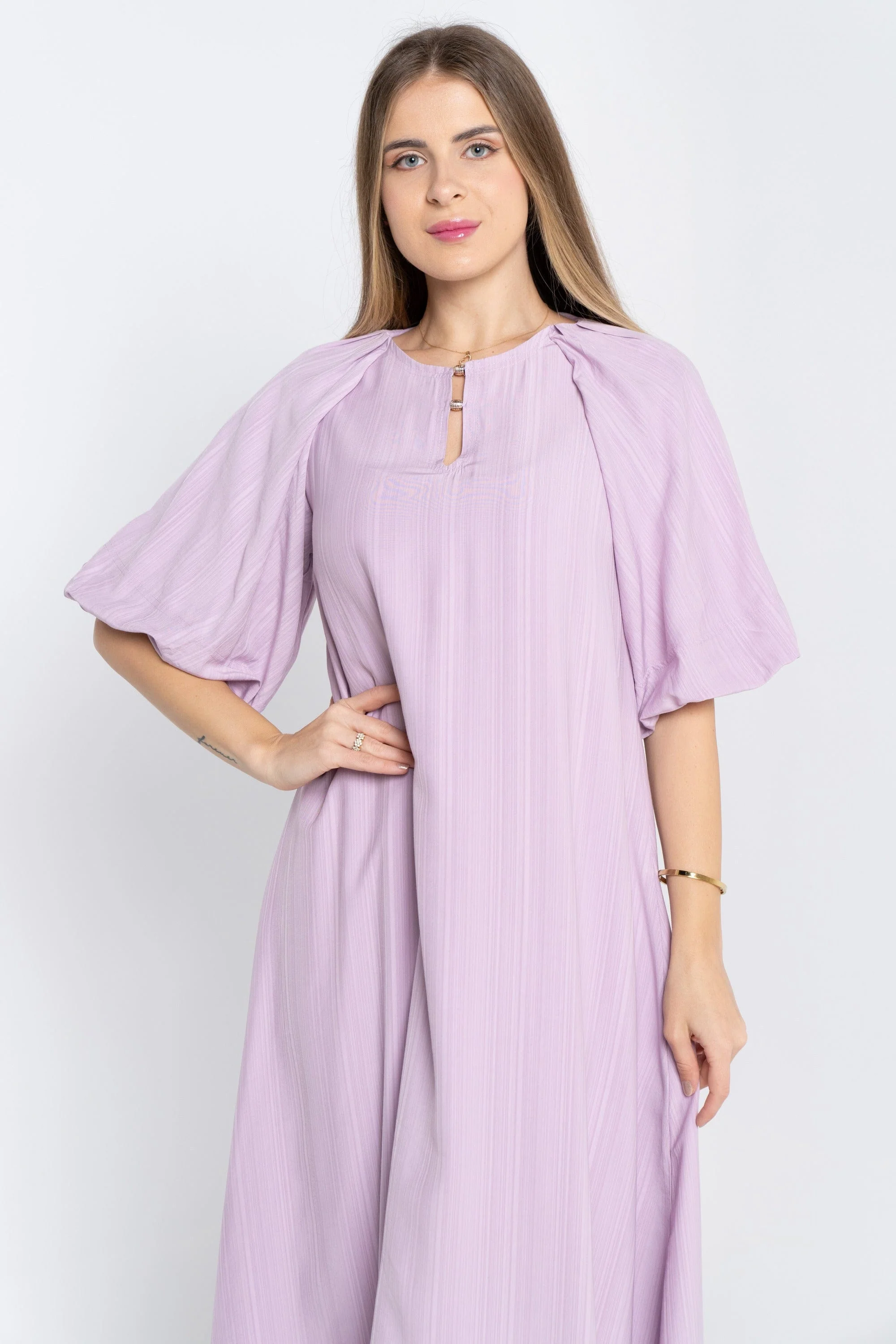 فستان ميدي سادة بأكمام 3/4 وياقة دائرية - Image 14
