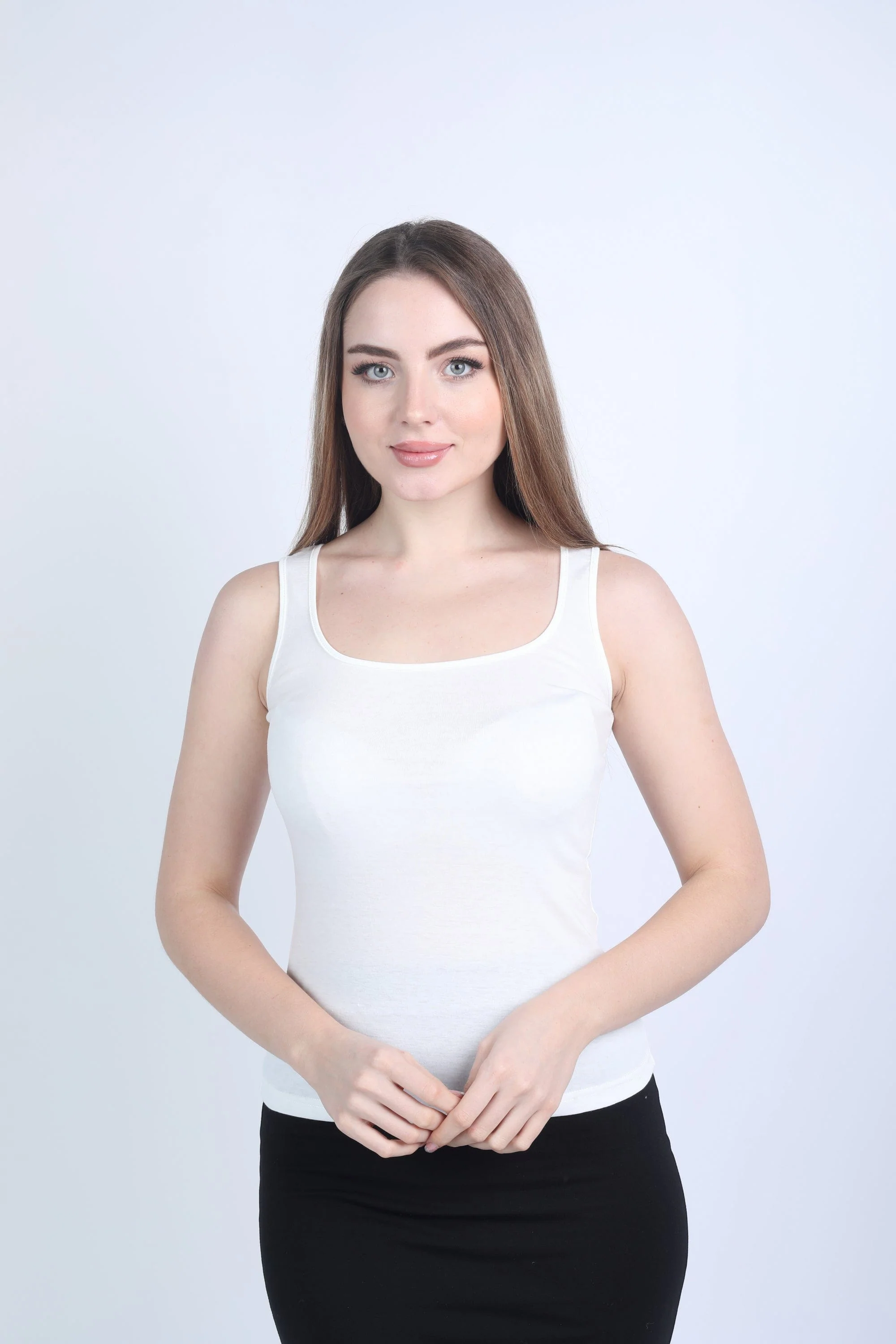 بلوزة سادة حمالات عريضة مفتوحة نسائي - Image 11